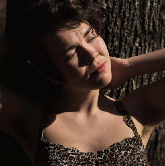 Meet your Posher, Sora - Picture 1 of 1